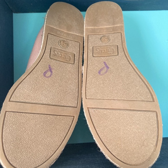 Pink sparkly canvas slip on flat sneakers~“Rose /ALL DAY” Circus by Sam Feldman - Picture 3 of 3